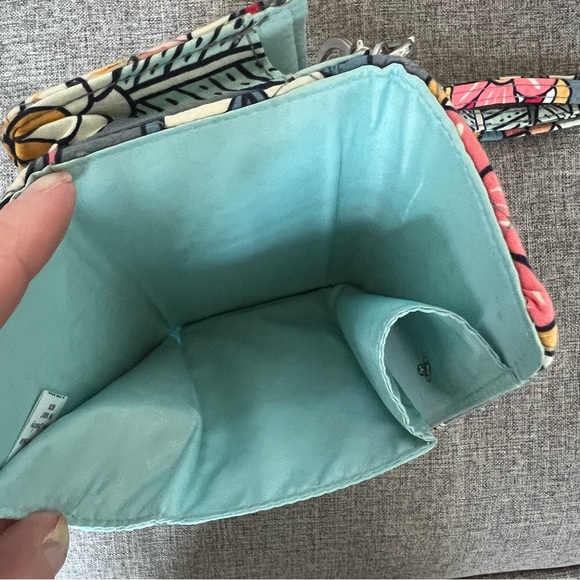 Vera Bradley Ultimate Card Case Wallet Tropical Evening Quilted Wristlet Purse - Picture 6 of 6